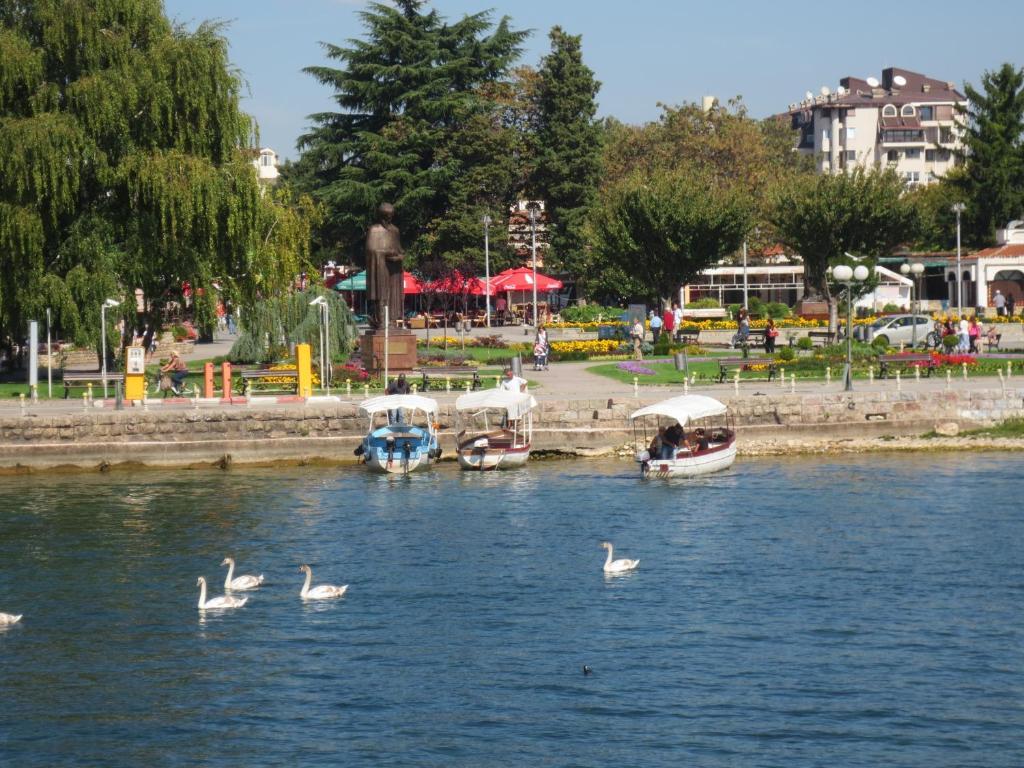 Apartments Jovan City Center With Free Parking Ohrid Exterior photo